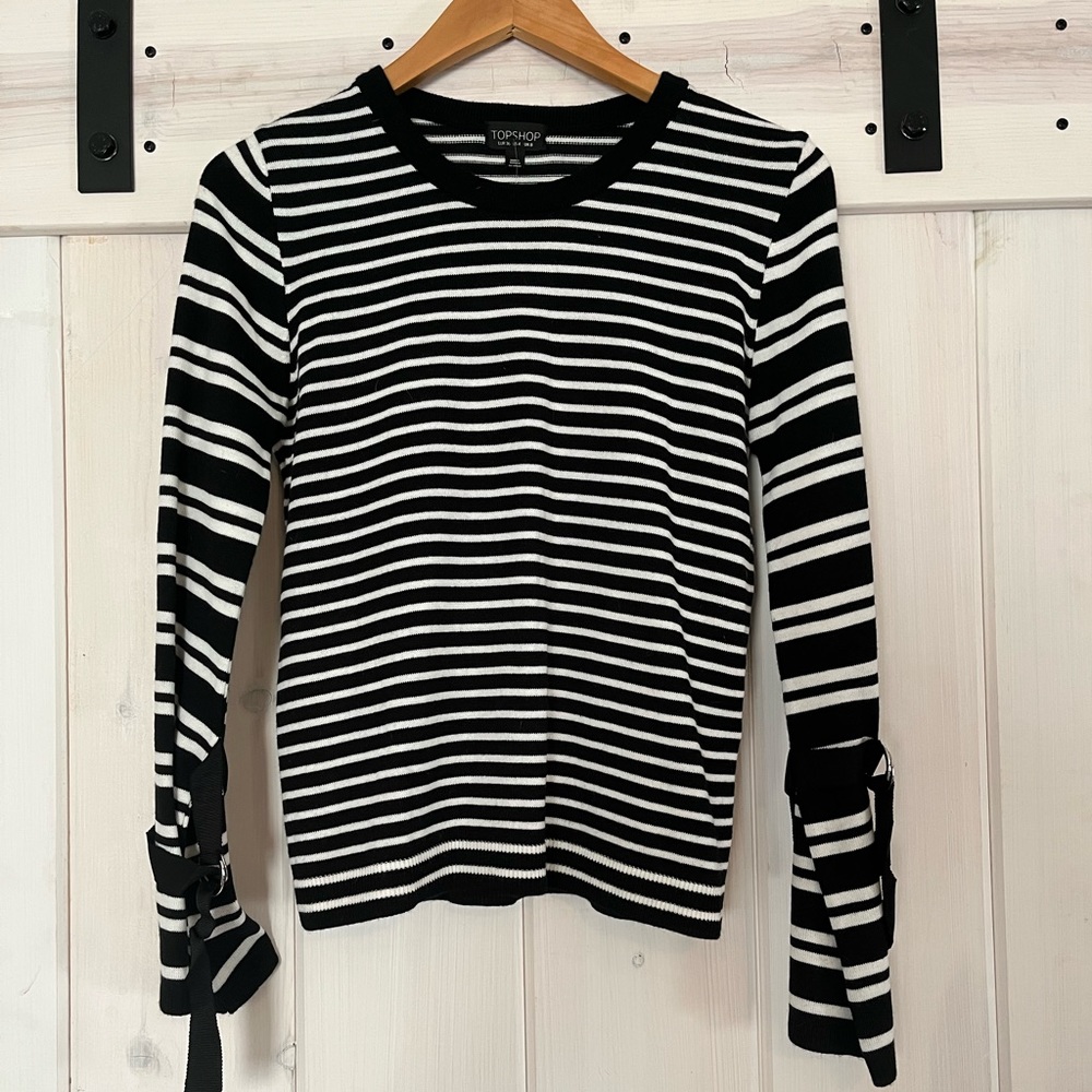 Top Shop black & white sweater- NWT!